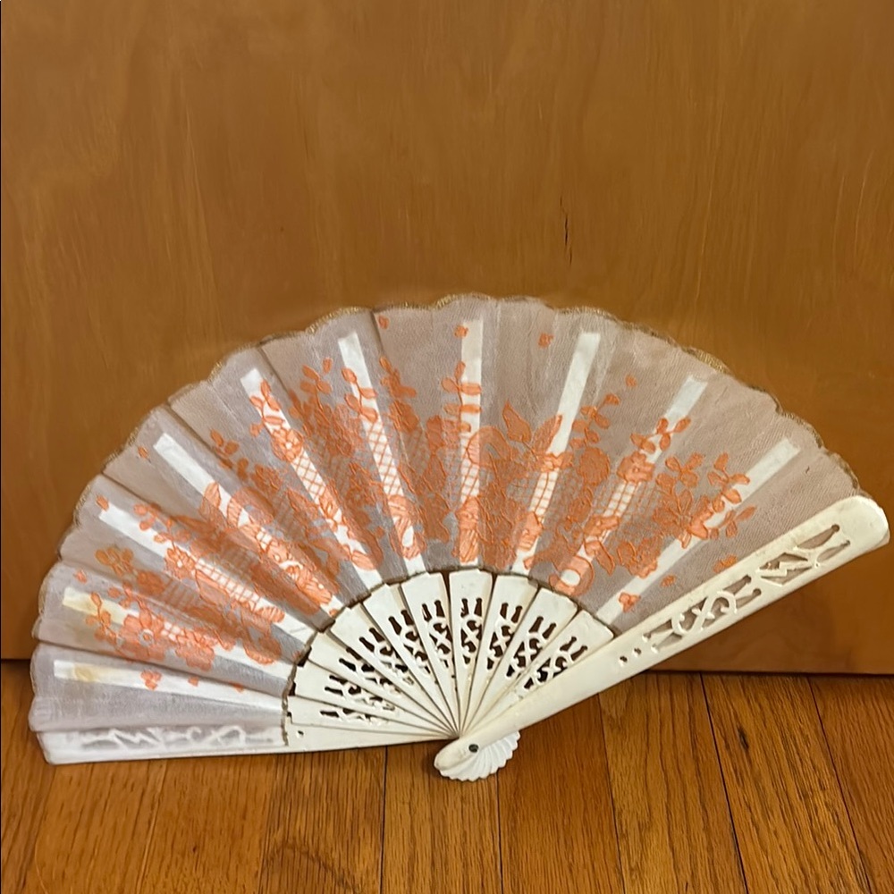 Elegant Lace Wooden Hand Fan with Floral Design